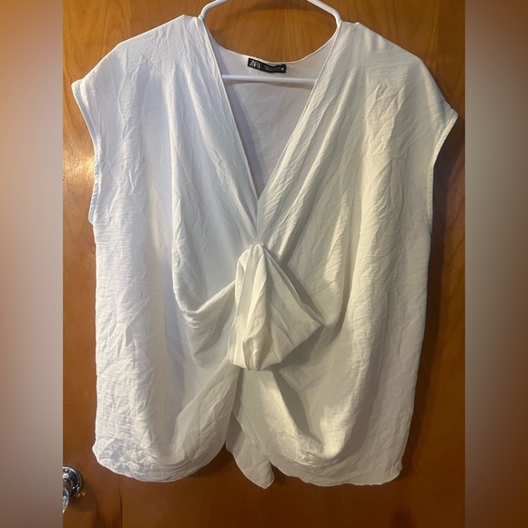 Zara White Blouse with Tie Front and Relaxed Fit - Picture 1 of 5